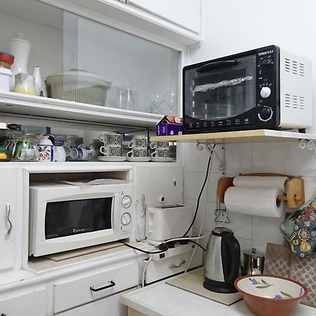 Stella Maris Hosting Appartement Haifa Buitenkant foto