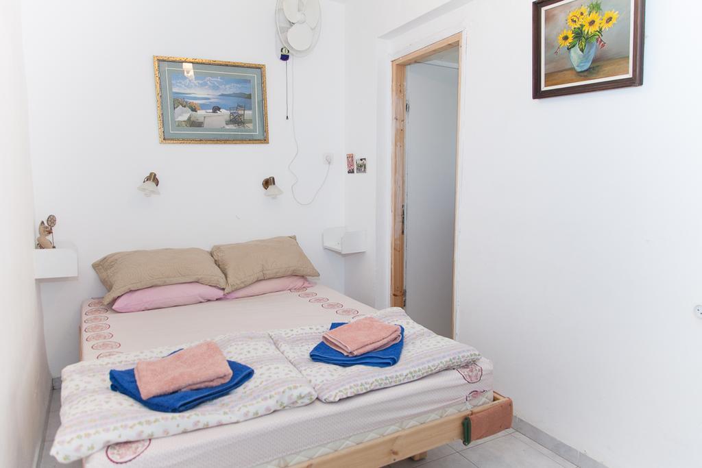 Stella Maris Hosting Appartement Haifa Kamer foto