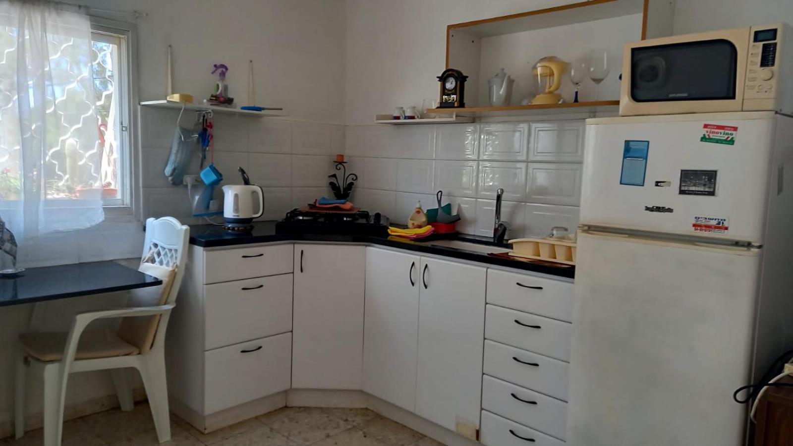 Stella Maris Hosting Appartement Haifa Buitenkant foto